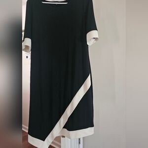 Tiana b. Sz 12 blk/ wht dress